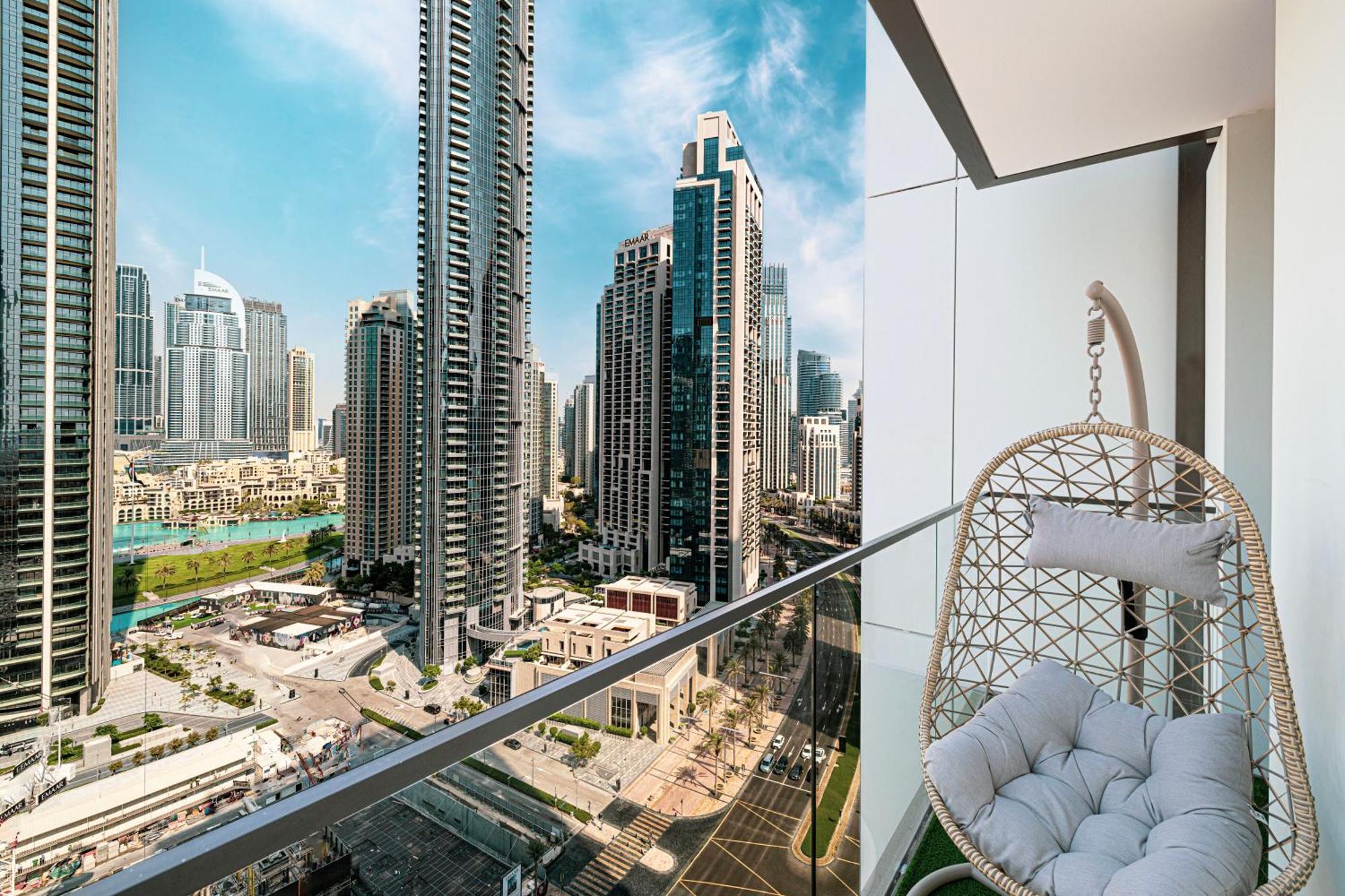 Burj Khalifa Full View Apartment