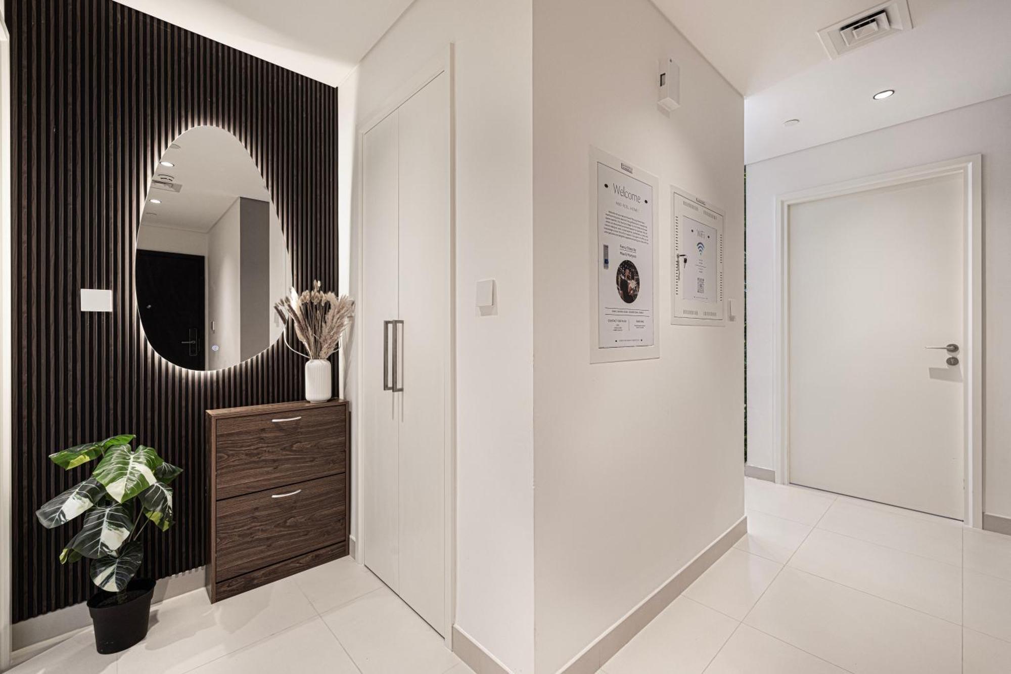 Apartment Burj Khalifa Full View