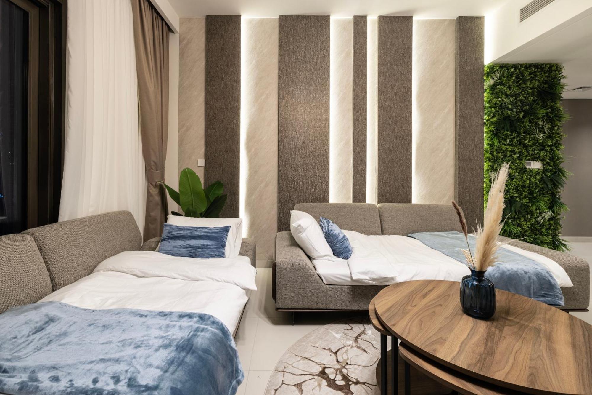 Burj Khalifa Full View Apartment Dubai