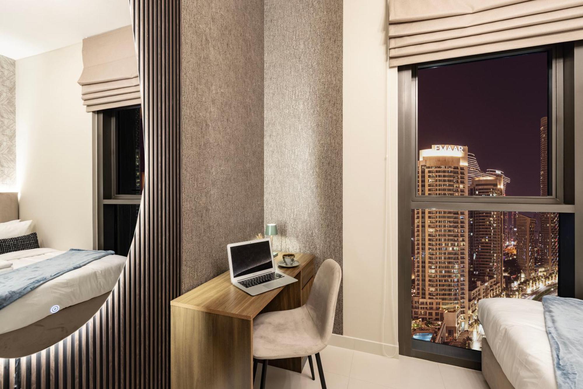 Apartment Burj Khalifa Full View