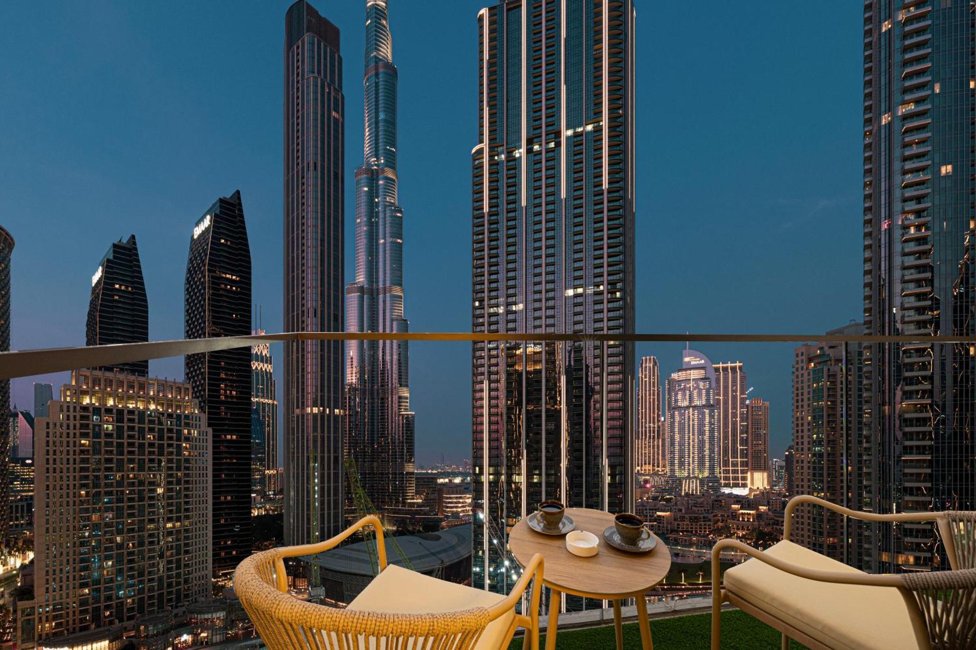 Burj Khalifa Full View Dubaï